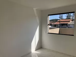  '