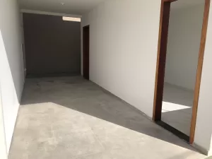  '